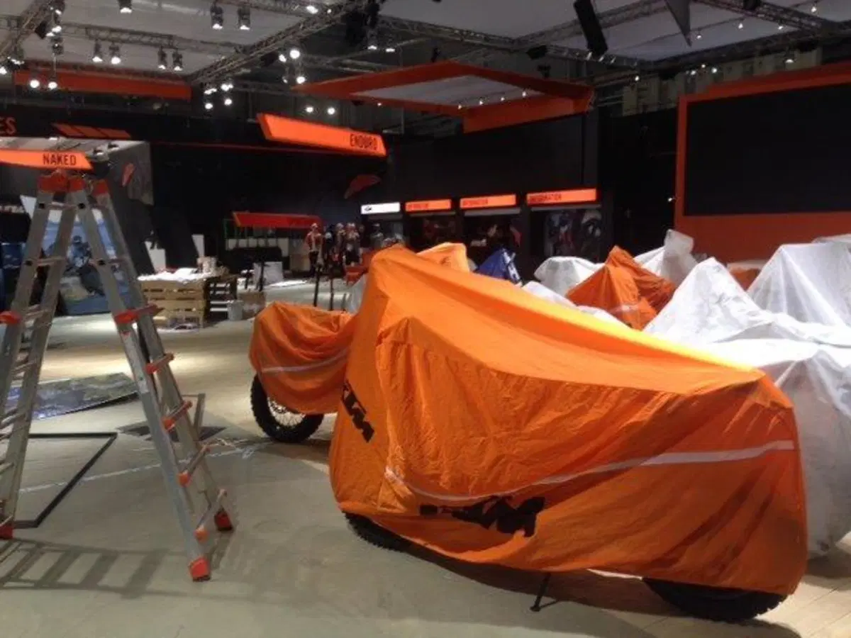 EICMA 2015: il backstage a 24 ore dal via (10)
