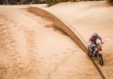 Dakar 2018. Peterhansel (Peugeot) e Meo (KTM) prima del Break