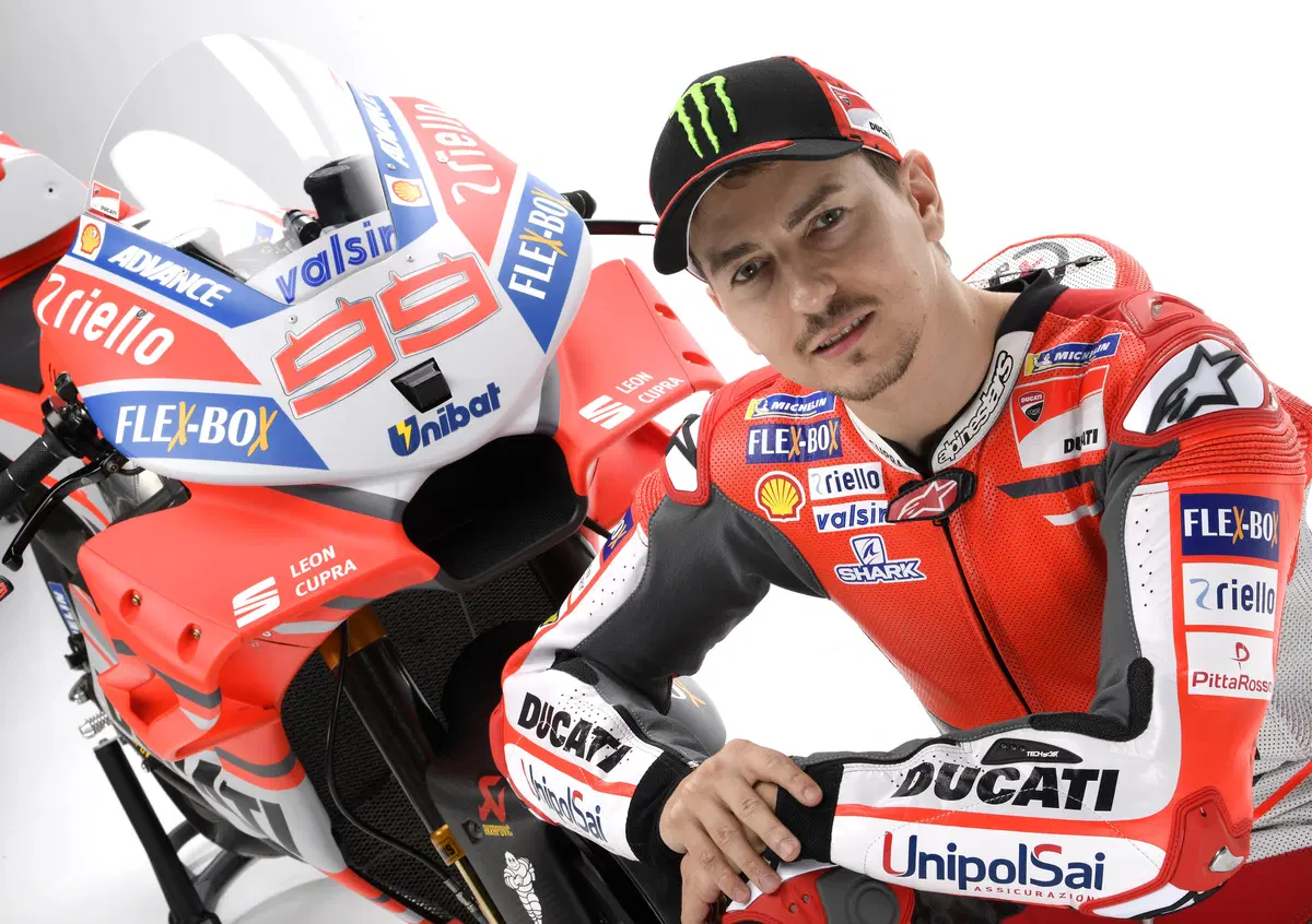 MotoGP. Lorenzo: "E' solo una questione di tempo"