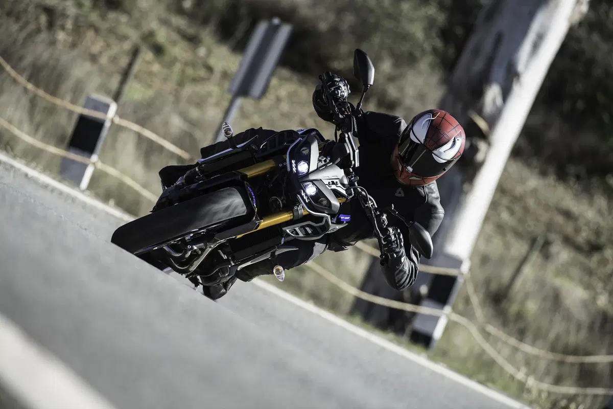 Yamaha MT-09SP (3)