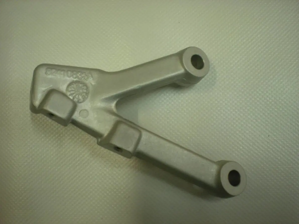 Piastra porta pedana Dx MTS - 82410831A Ducati