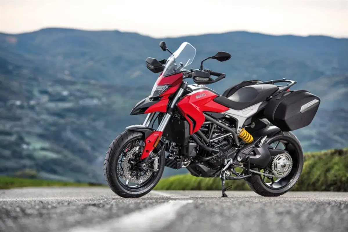 Ducati Hyperstrada 939 Hyperstrada 939 (2016 - 18) (2)