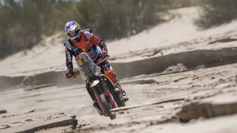 Dakar 2018. L&rsquo;incubo di Belen. Stravince &ldquo;Peter" (Peugeot). Caos moto, Van Beveren ritirato