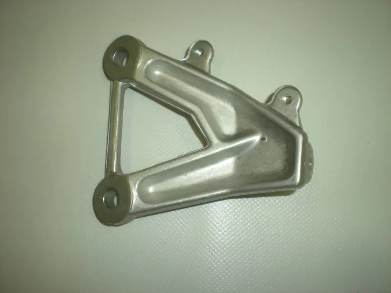Piastra porta pedana ant. Dx - 82411231A Ducati