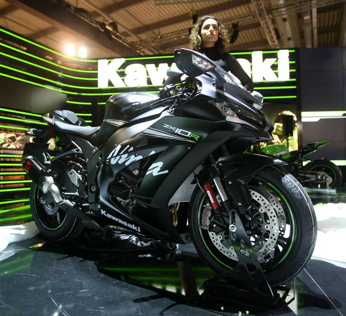 EICMA 2015: Kawasaki ZX-10R 2016 Winter Edition (7)