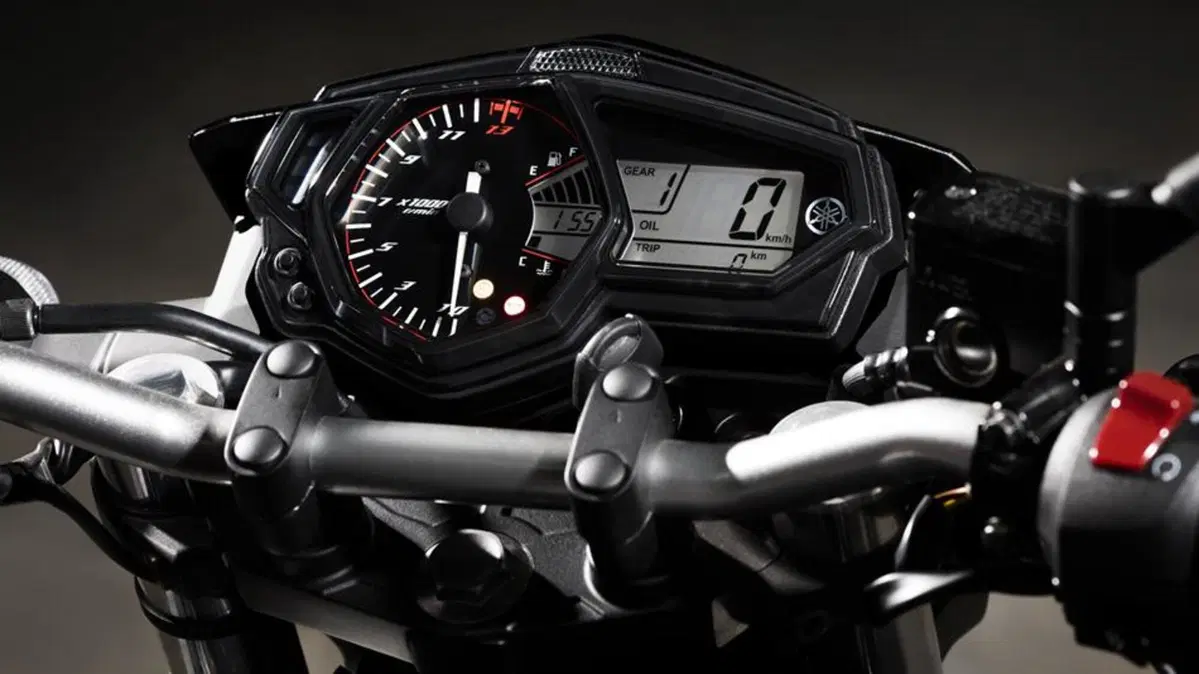 Yamaha MT-03 MT-03 (2016 - 17) (11)