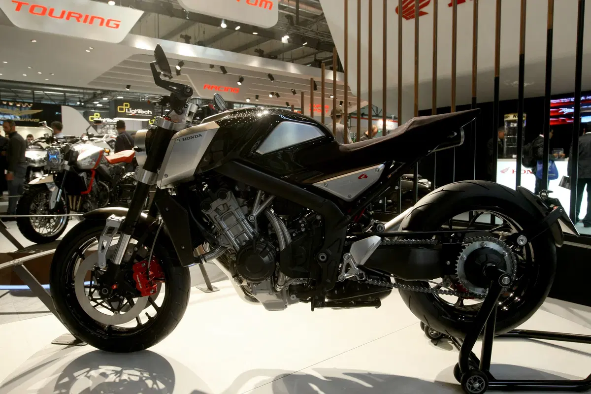 EICMA 2015: Honda Press Conference novità 2016 (16)