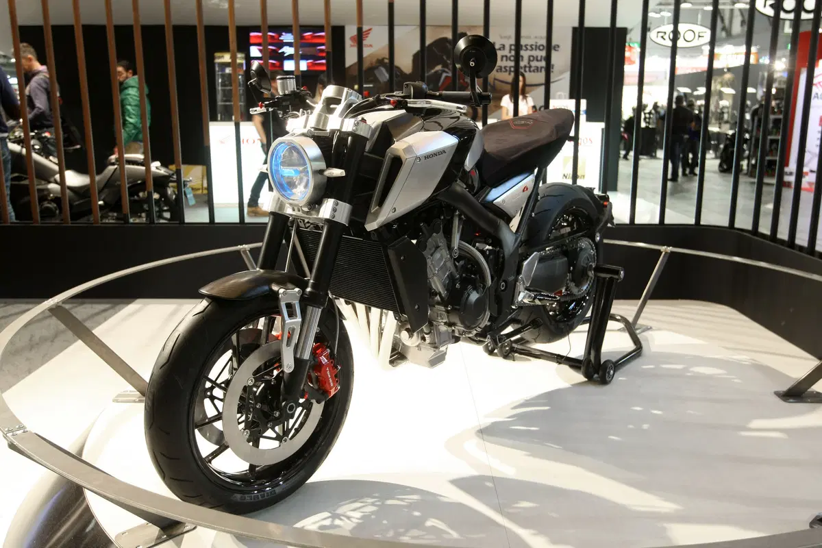 EICMA 2015: Honda Press Conference novità 2016 (18)