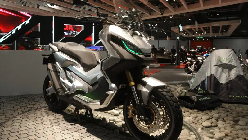 EICMA 2015: Honda City Adventure