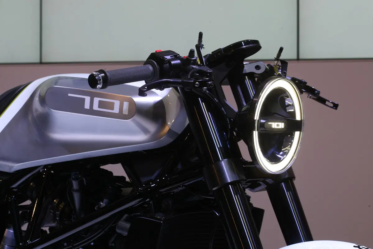 EICMA 2015: Husqvarna (10)