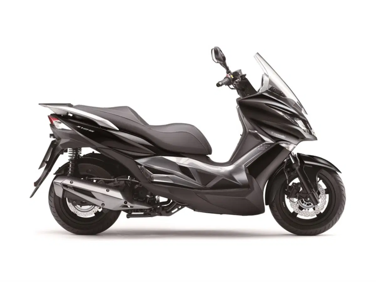 Kawasaki J 125 J 125 ABS (2016) (7)