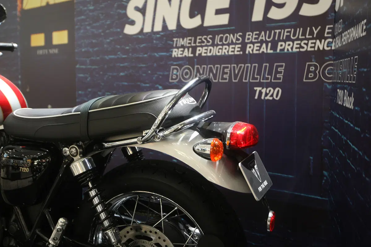 EICMA 2015: Tutte le novità Triumph (8)