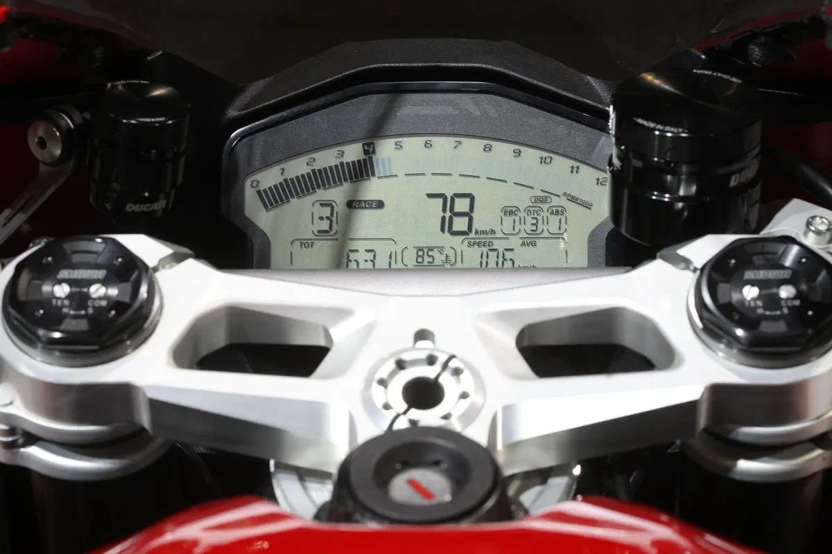 EICMA 2015: Ducati Panigale 959 USTI (9)