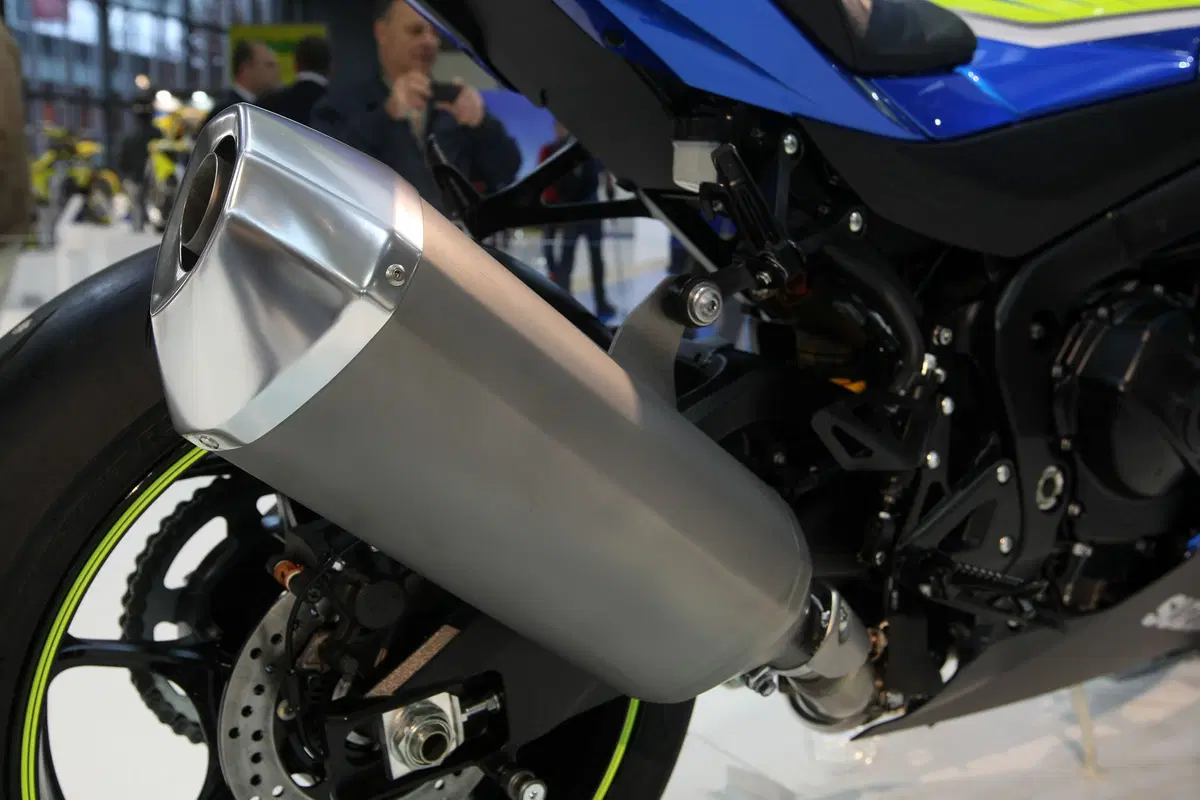 EICMA 2015: Suzuki GSX-R 1000 Concept (9)