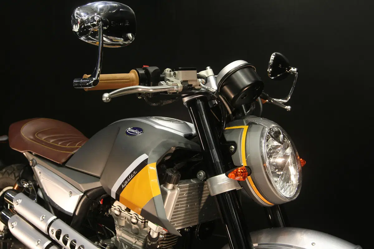 EICMA 2015: il ritorno di Mondial con la Hipster 125 e 250 (4)
