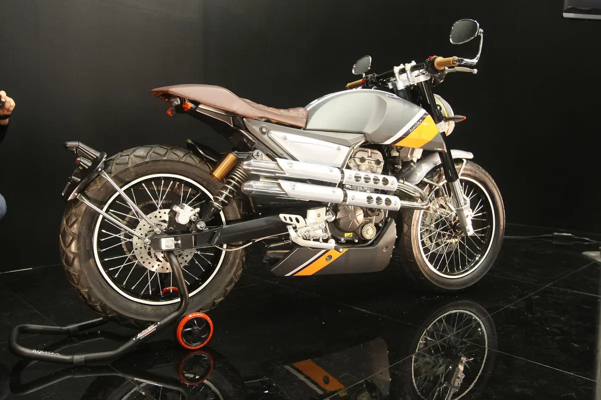EICMA 2015: il ritorno di Mondial con la Hipster 125 e 250 (3)