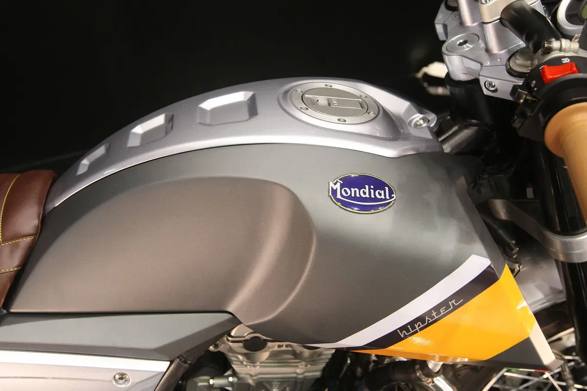 EICMA 2015: il ritorno di Mondial con la Hipster 125 e 250 (8)