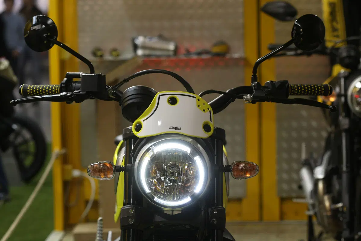EICMA 2015: Scrambler Flat Track Pro BAYLISSMESPICCIACASA (9)