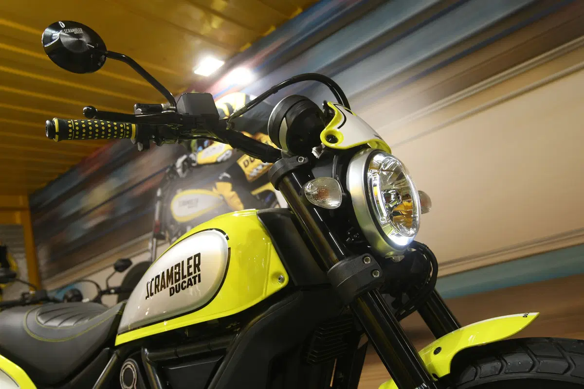 EICMA 2015: Scrambler Flat Track Pro BAYLISSMESPICCIACASA (11)