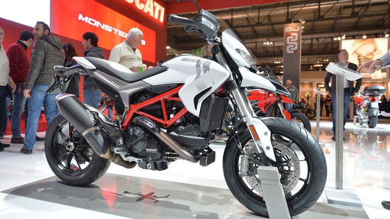 EICMA 2015: Ducati Hypermotard e Hyperstrada 939