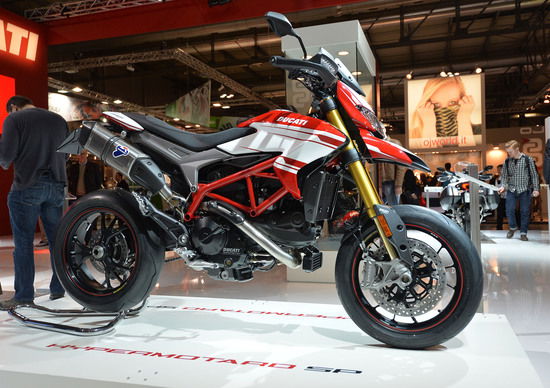 EICMA 2015: Ducati Hypermotard e Hyperstrada 939