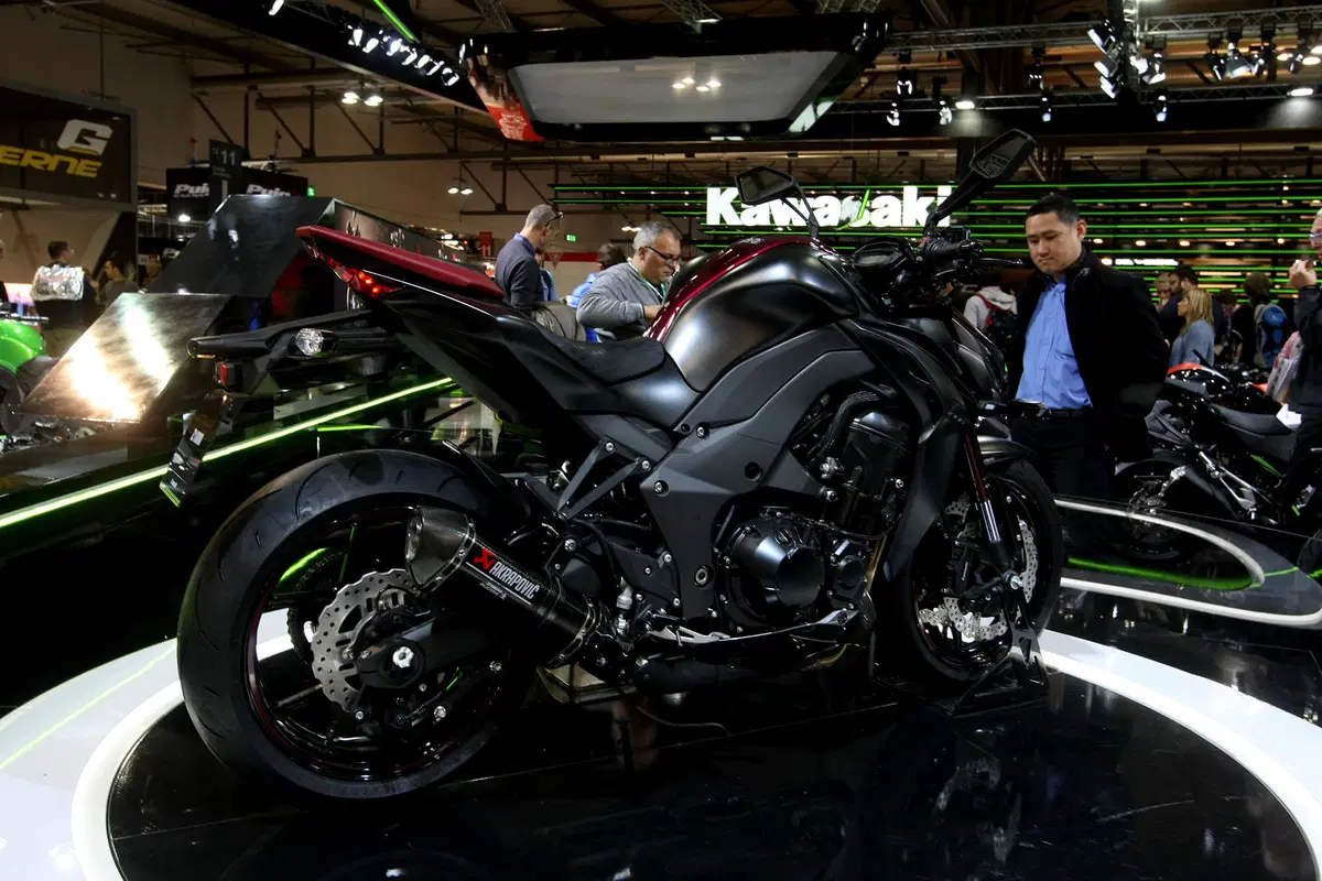 EICMA 2015: Kawasaki Z1000 Sugomi Edition CIUMBIA2 (3)