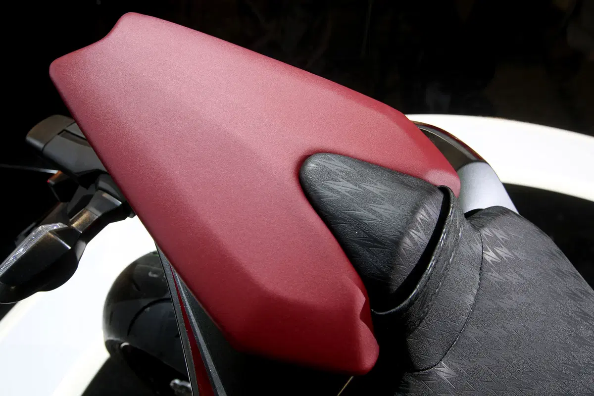 EICMA 2015: Kawasaki Z1000 Sugomi Edition CIUMBIA2 (9)