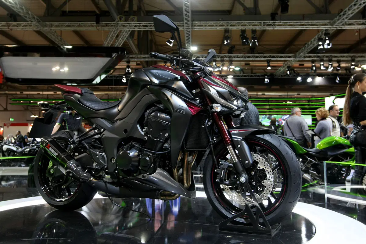 EICMA 2015: Kawasaki Z1000 Sugomi Edition CIUMBIA2