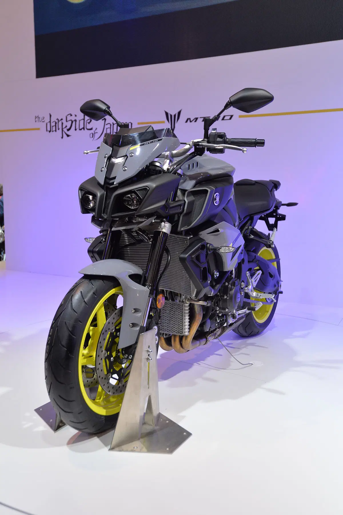 EICMA 2015: Yamaha MT-10 DARKSIDEOFGIAPAN (4)