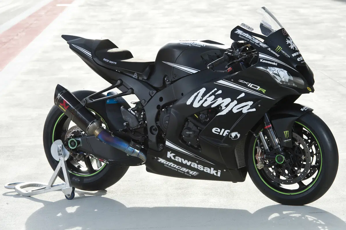 Kawasaki Ninja 1000 ZX-10R Ninja 1000 ZX-10R Winter Edition (2016) (2)
