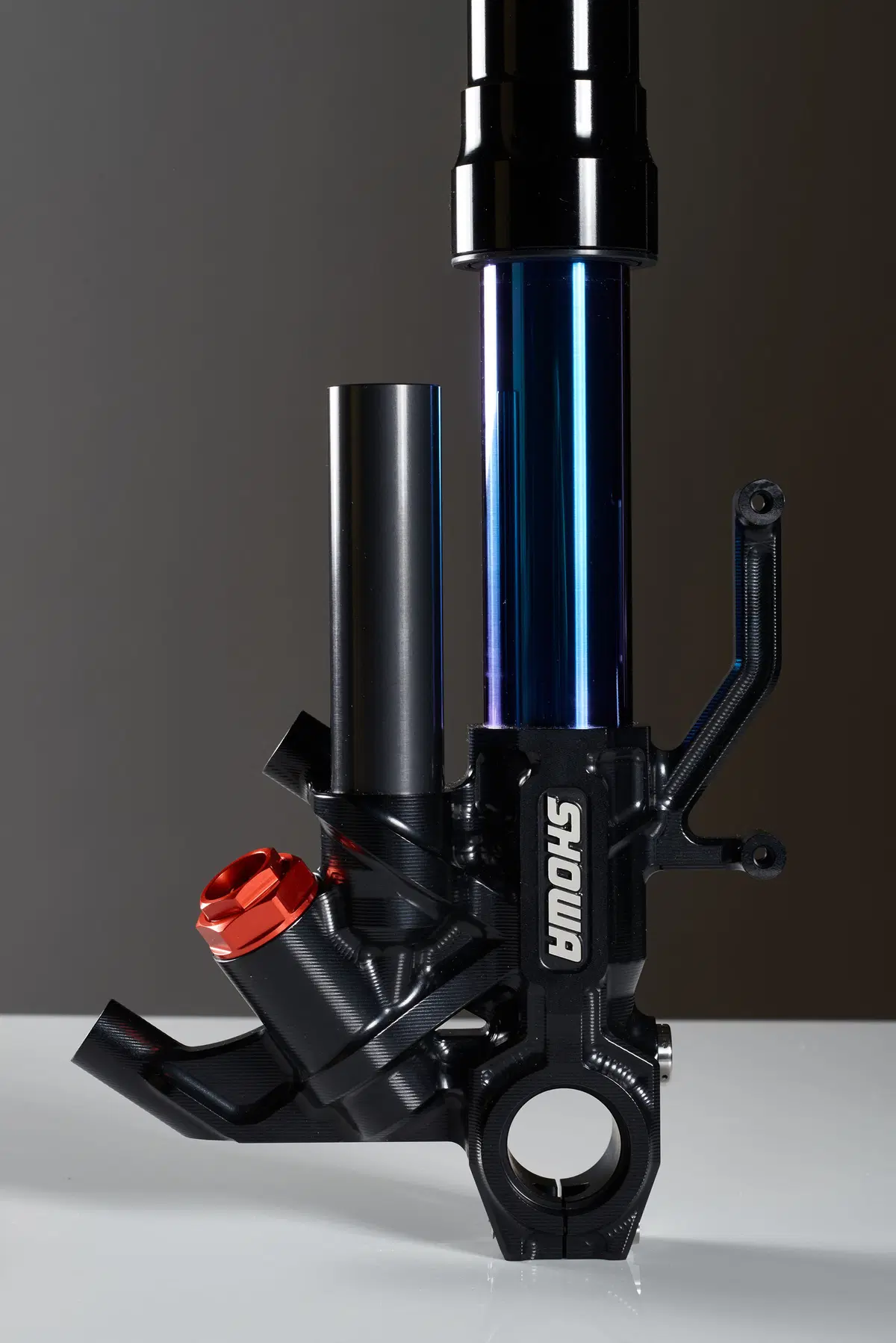 EICMA 2045: Showa debutta nell'aftermarket (12)