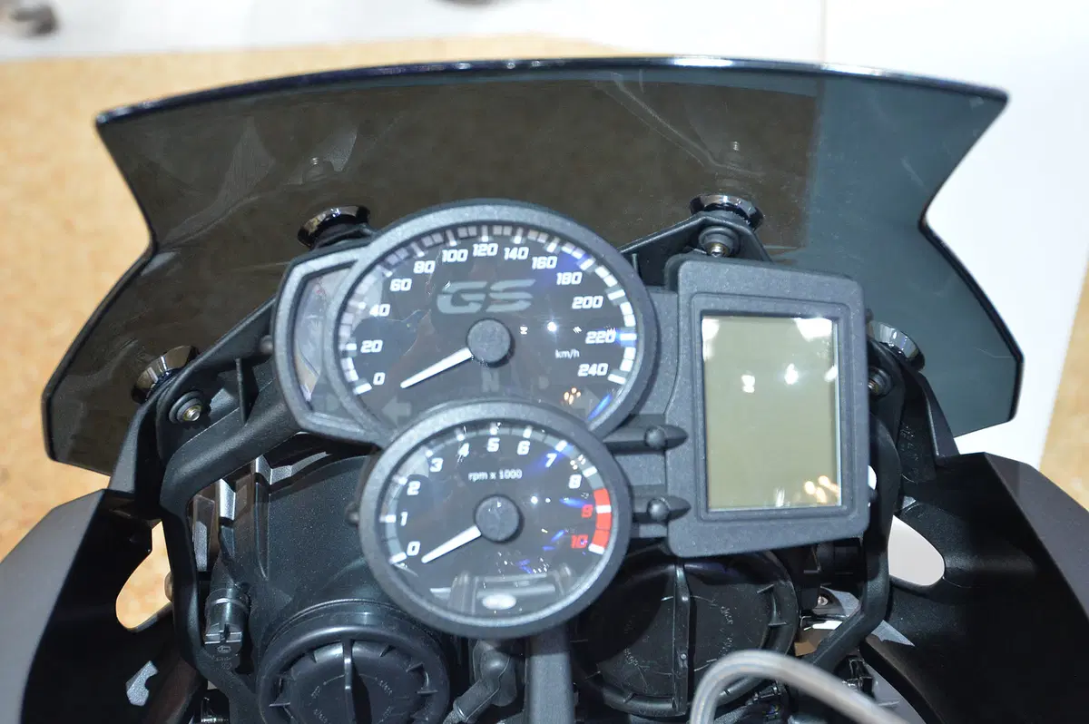 EICMA 2015: BMW F 700 GS 2016 piripicchio (10)