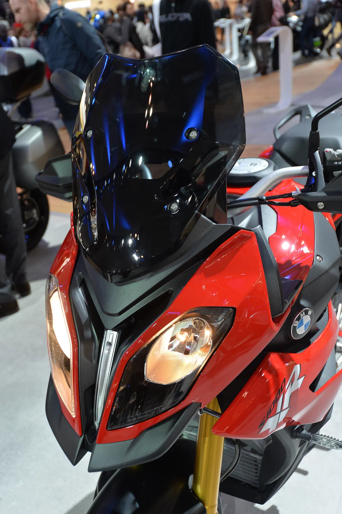 EICMA 2015: nuove colorazioni per la BMW S1000XR (9)