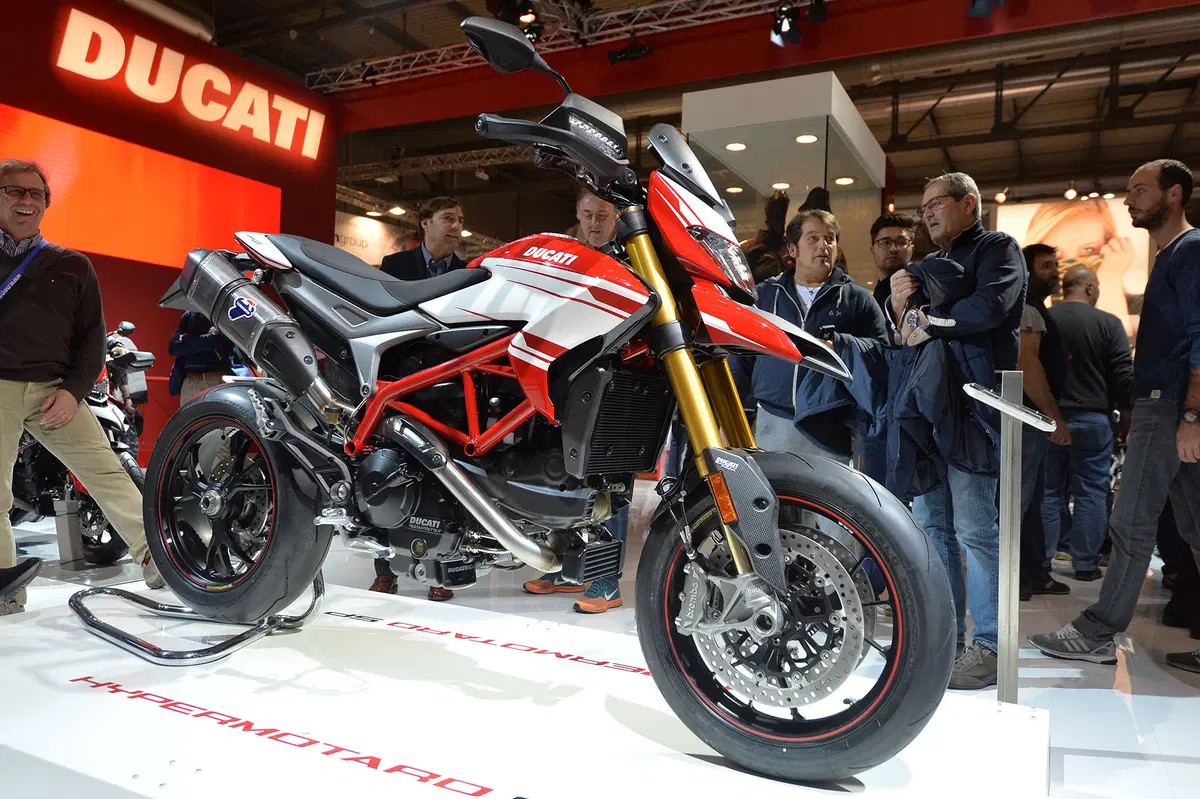 EICMA 2015: Ducati Hypermotard e Hyperstrada 939 (13)