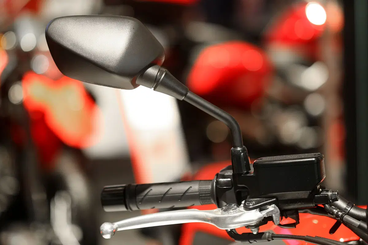 EICMA 2015: Honda NC750S DCT 2016 (9)