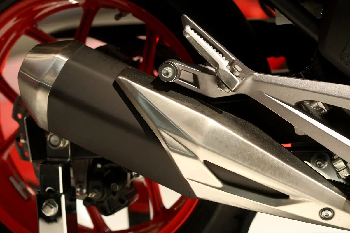 EICMA 2015: Honda NC750S DCT 2016 (12)