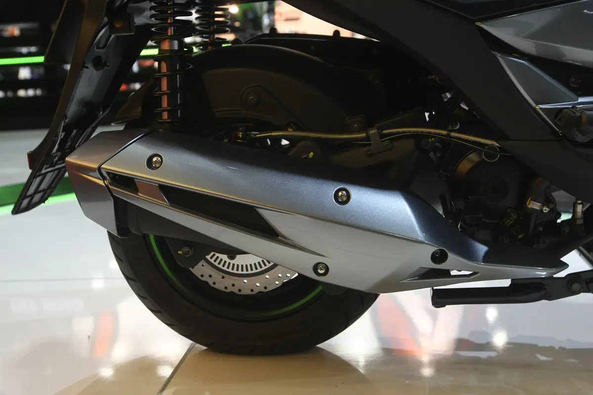 EICMA 2015: Kawasaki J125 CIMANCAVA (8)