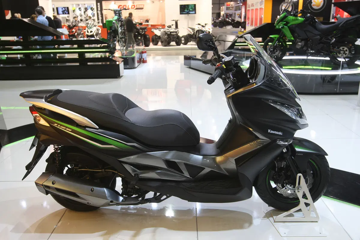 EICMA 2015: Kawasaki J125 CIMANCAVA (11)