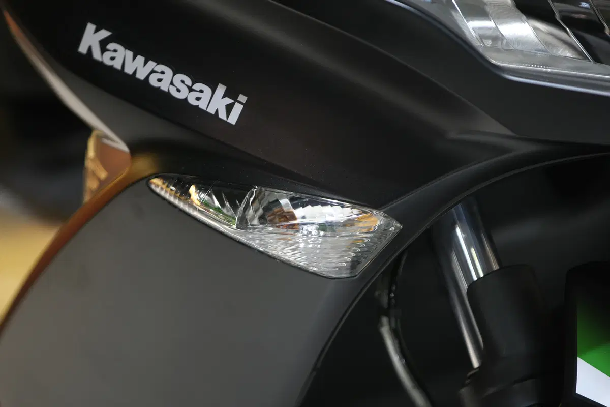 EICMA 2015: Kawasaki J125 CIMANCAVA (14)