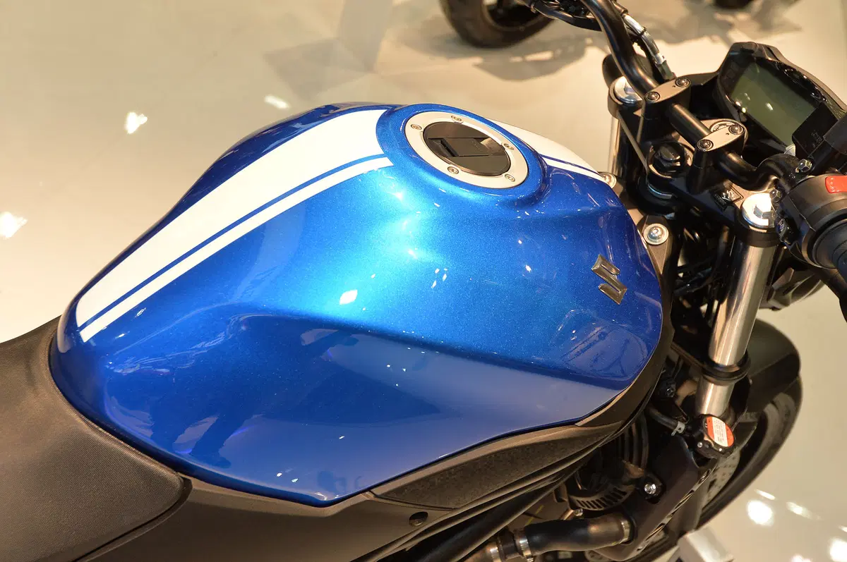 EICMA 2015: Suzuki SV 650 (11)