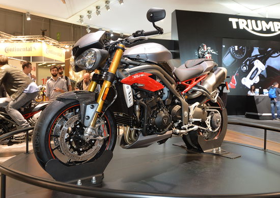 EICMA 2015: Triumph Speed Triple R