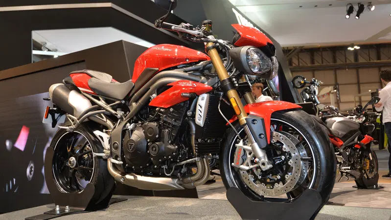 EICMA 2015: Triumph Speed Triple S 