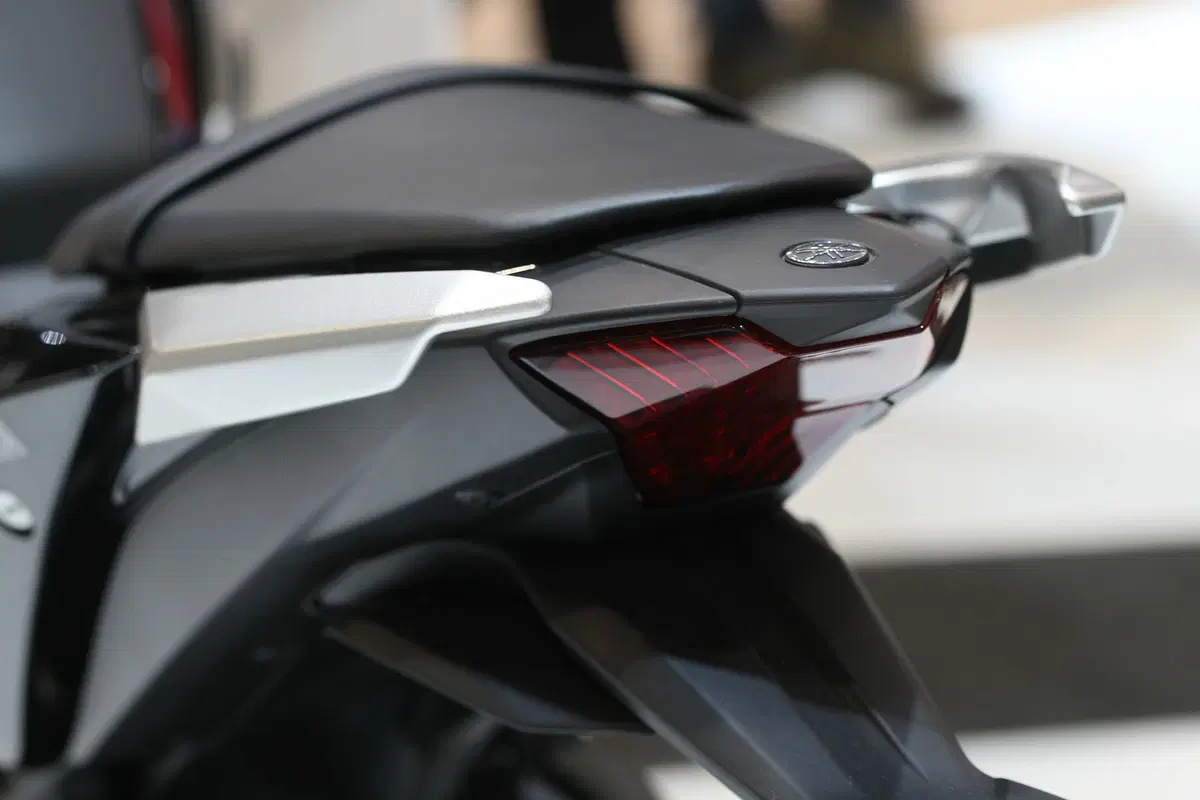 EICMA 2015: Yamaha MT-03 2016 (4)