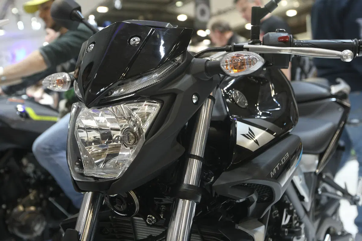 EICMA 2015: Yamaha MT-03 2016 (8)
