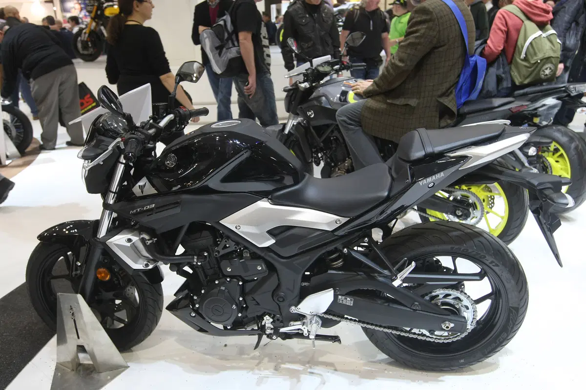 EICMA 2015: Yamaha MT-03 2016