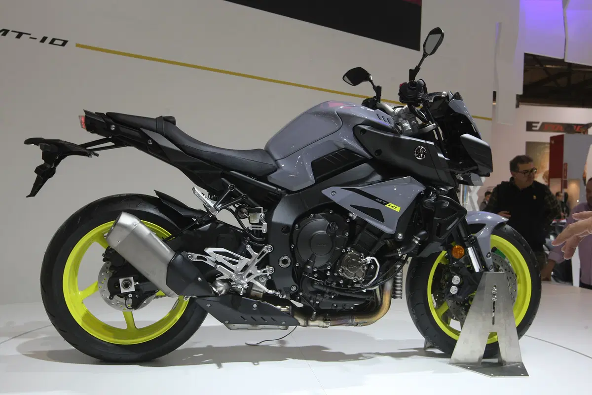 EICMA 2015: Yamaha MT-10 DARKSIDEOFGIAPAN (10)