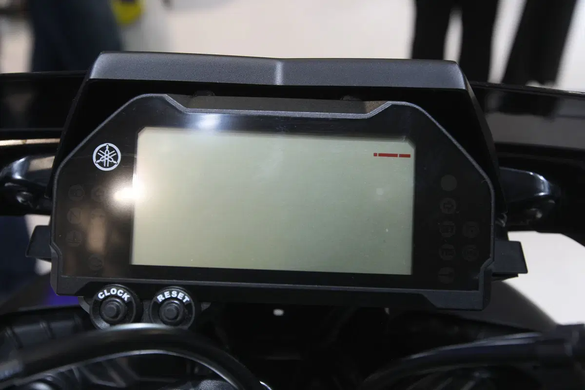EICMA 2015: Yamaha MT-10 DARKSIDEOFGIAPAN (13)