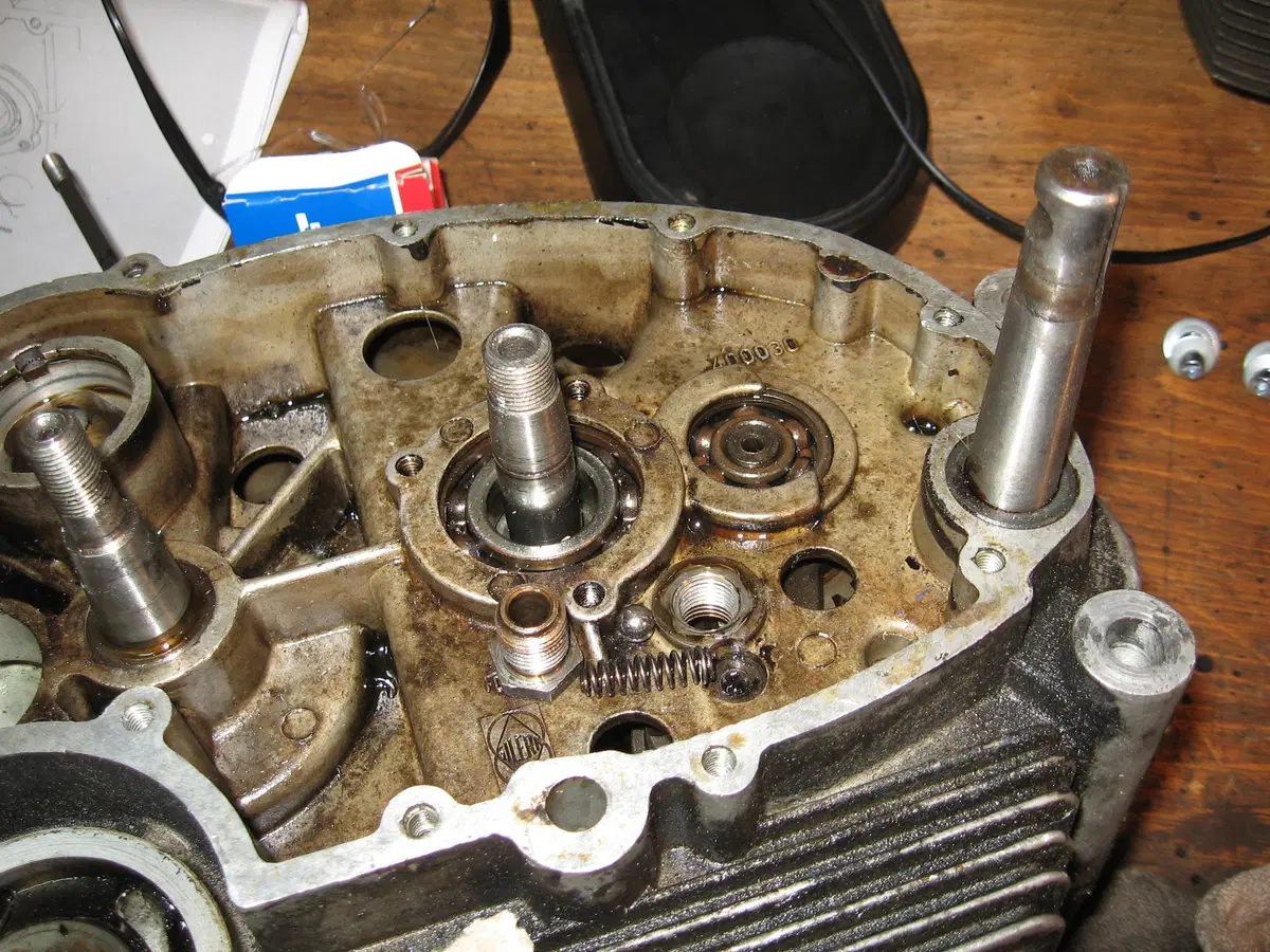 Restaurando fai da te: Gilera Arcore 150 5V del 1975 (106)