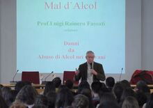 Mal d'alcol, l'iniziativa online continua nelle scuole: ecco come (Video)