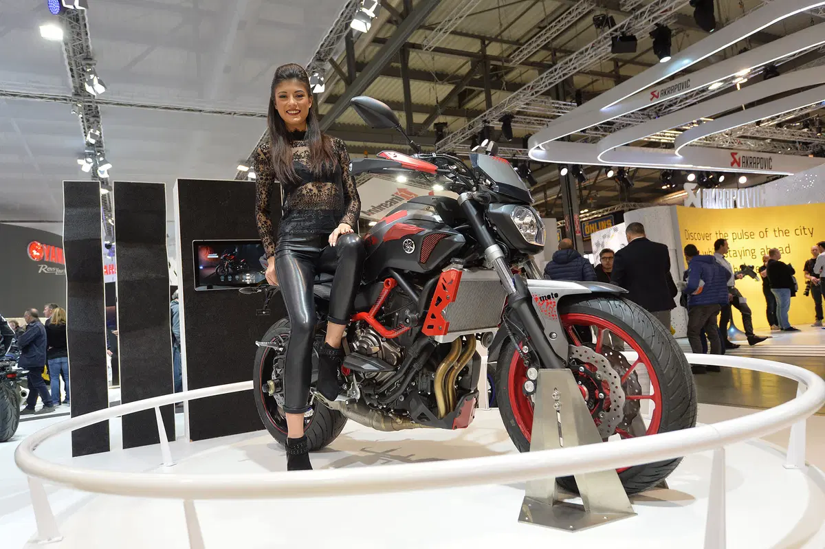 EICMA 2015: Le ragazze più belle del Salone di Milano (33)